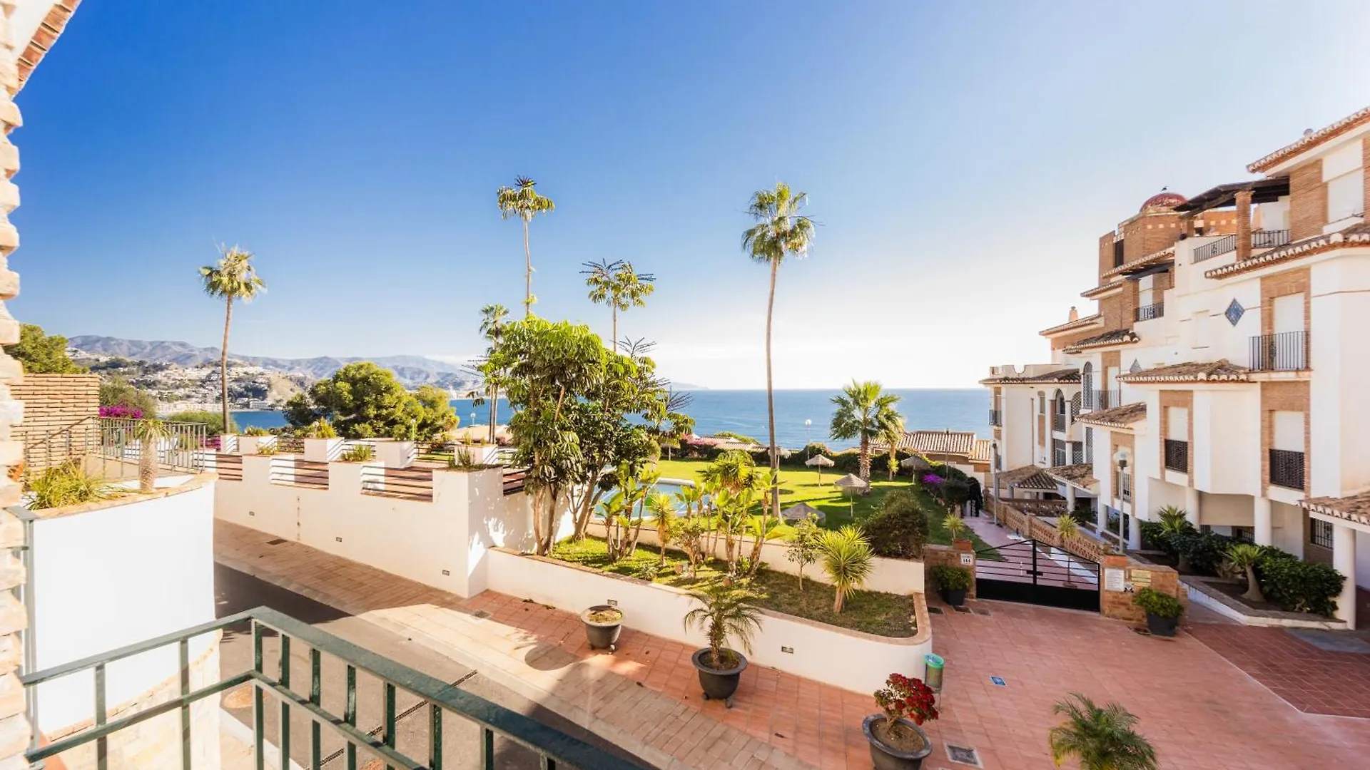 El Mirador-The Viewpoint, A Luxury Apartment For Up To 6 People La Herradura
